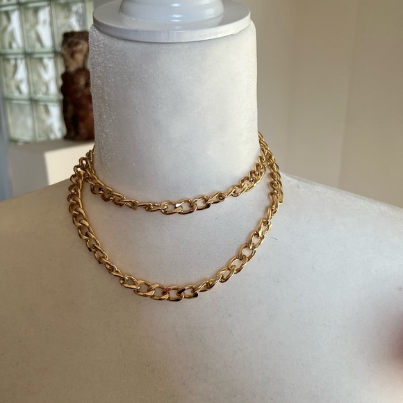 Miu Miu wallet with free chain 💓 - Picture 16 of 16